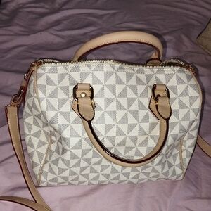 Chic Beige and Gray Patterned Satchel